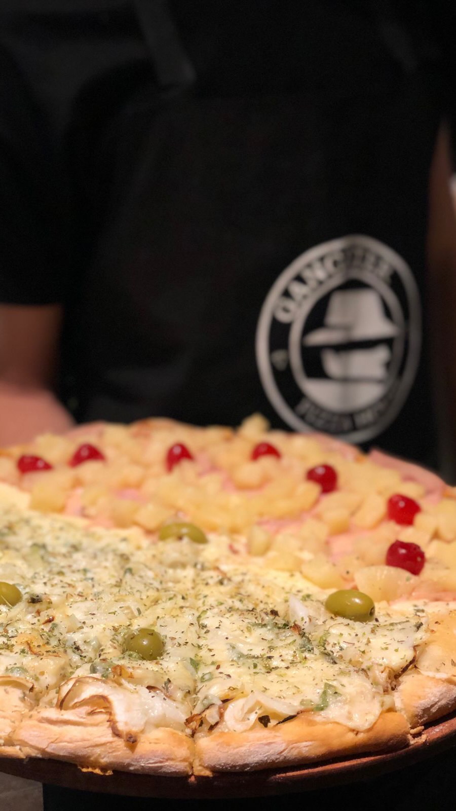 GANGSTERY  PIZZA  HOUSE