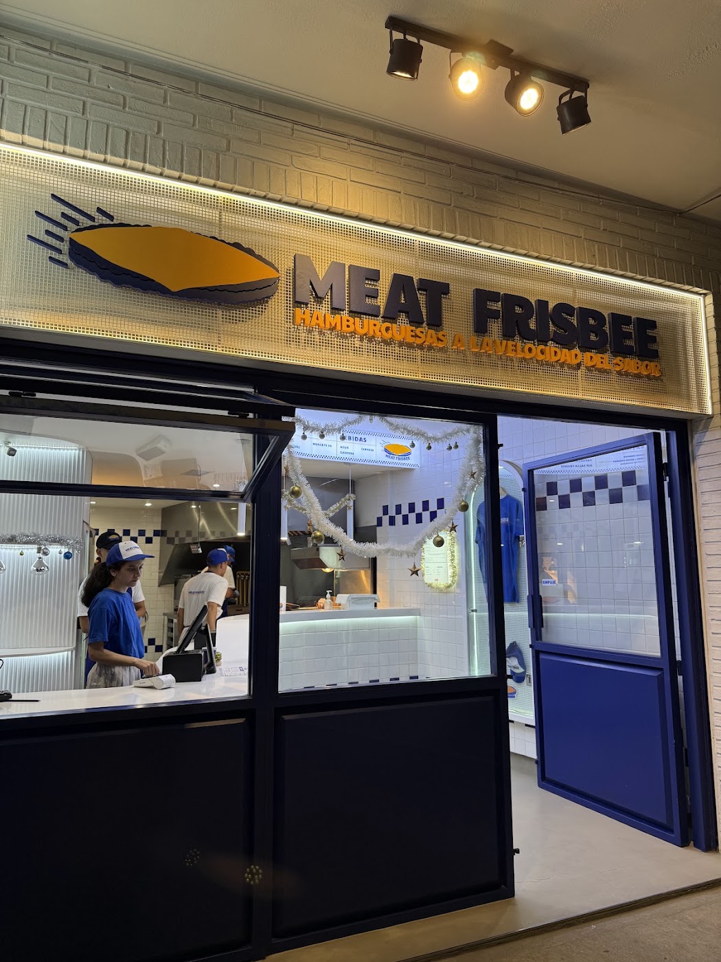 Meat Frisbee 