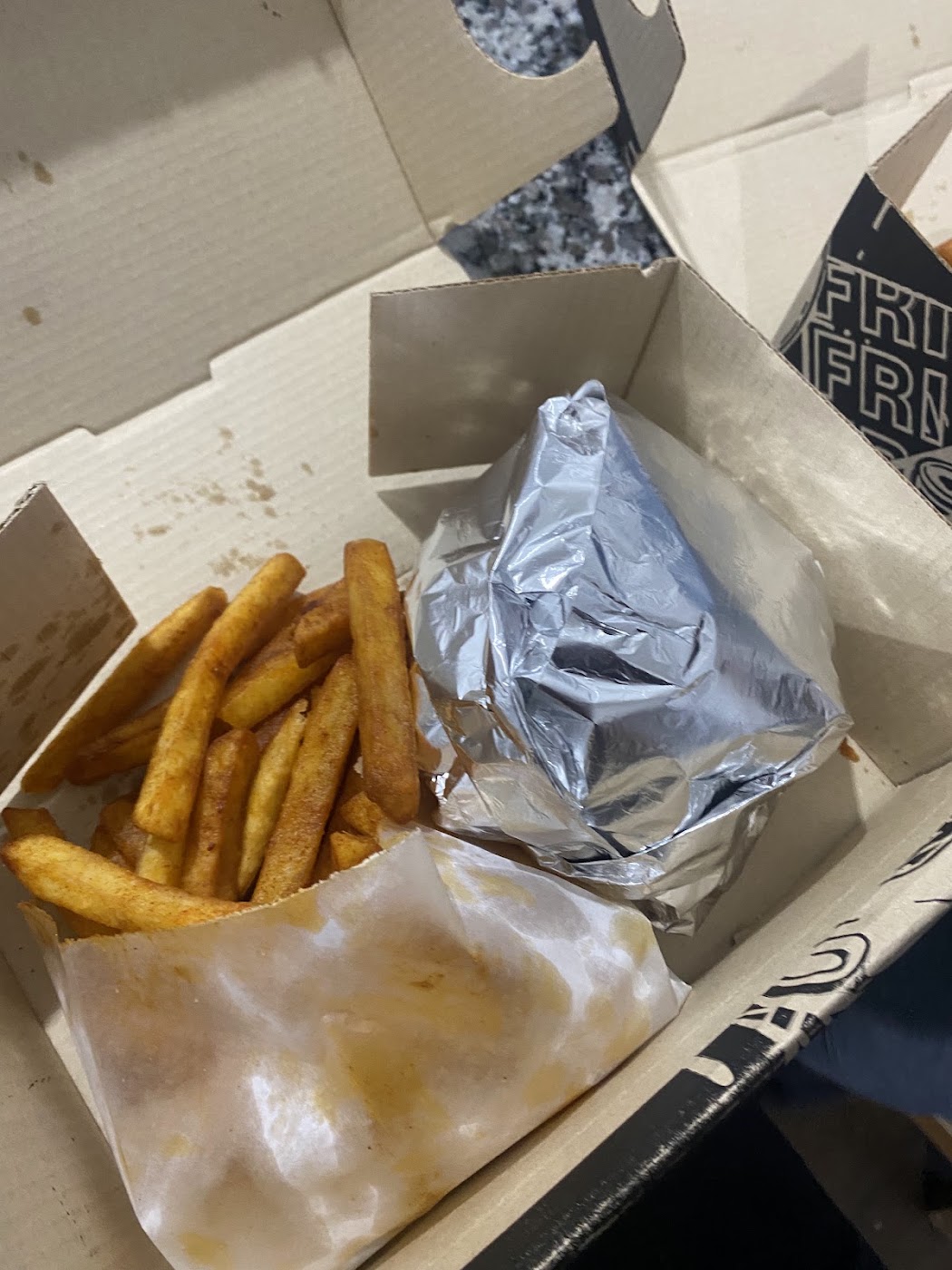Nasty Burgers - Local Benavidez