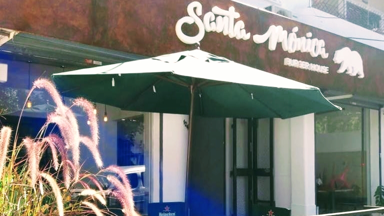 Santa Monica Burger House